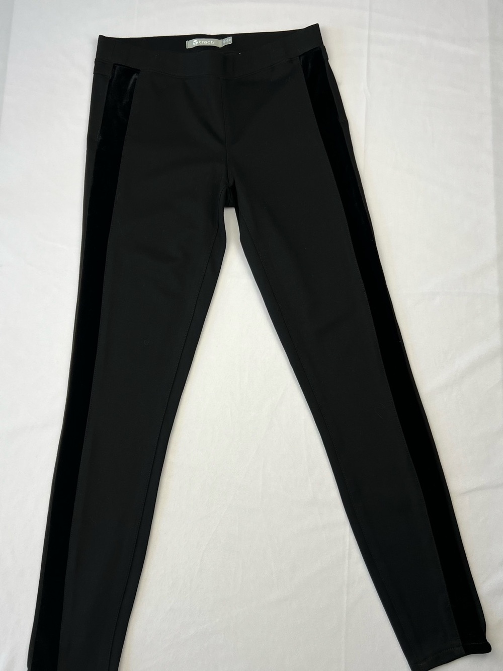 Tractr Black Pants W/Contrasting Side Velvet Panels Stripes - Size 6/28